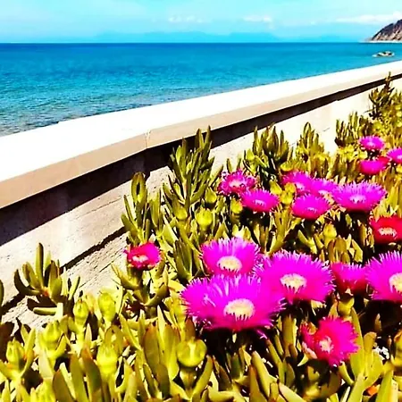 Alojamento de Acomodação e Pequeno-almoço Il Sogno Santa Maria di Castellabate